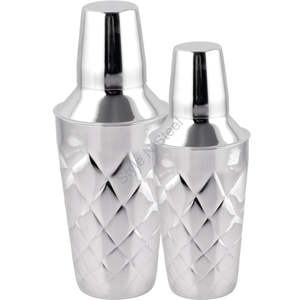 Stainless Steel Diamond Design <b>Cocktail</b> Shaker in Both 500 ml and 700 ml Capacities - Product Image 5