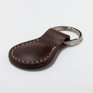 Wholesale Solid Custom Luxury Designs Colorful Leather Keychains for <b>Men</b> Personalized Keyholders and Car <b>Keyrings</b> <b>Men's</b> Gifts - Product Image 2