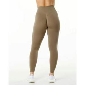 Seamless Knit Fabric 51% Polyamide 38% Polyester 11% Elastane Tapered High Waisted Not <b>Gold</b> Womens Seamless Scrunch <b>Legging</b> - Product Image 4