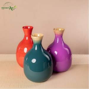 Elegante Jarrón de Bambú Art Deco Hecho a Mano con Forma Enrollada, Decoración de Mesa Ecológica y Duradera - Product Image 1