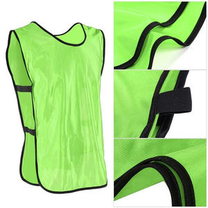 Chalecos Deportivos Ligeros Personalizados con Tela Absorbente para Fútbol y Entrenamiento, para Hombre y Mujer - Product Image 4