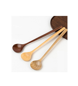Utensilio Cuchara de sopa de madera Mango Calor Arroz Cucharón de sopa Cuchara para servir para forma redonda y paquete de 3 Venta caliente - Product Image 1