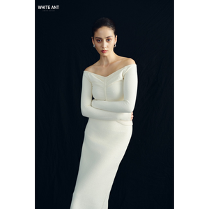 Tops de punto Donna de estilo elegante, Tops con hombros descubiertos para mujer, ropa de mujer de tela ecológica, Whiteant Vietnam - Product Image 1