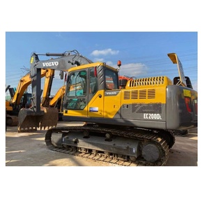 Excavatrice sur chenilles Volvo EC 200D robuste, dotée d'une puissance de foulochage de 130 kN, d'un fonctionnement fluide et d'un modèle 2022. - Product Image 4