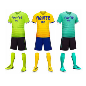 Uniforme Camiseta de fútbol personalizada Uniformes de fútbol Traje de fútbol sublimado Uniforme de fútbol de secado rápido - Product Image 2