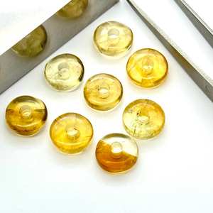 Cuentas Sueltas de Citrino Talladas a Mano en Forma de Donut de 12 mm para Joyería - Product Image 3