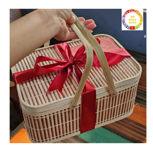 Cesta de bambú hecha a mano con diseño creativo para almacenamiento de regalos de vacaciones Tet y decoración vintage - Product Image 4