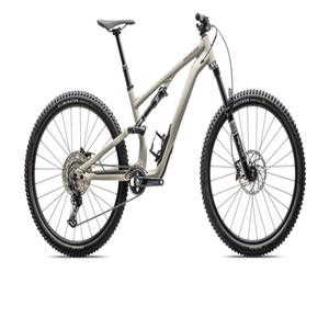 (GN) Vélo de montagne Stumpjumper 15 Alloy 2025, livraison rapide - Product Image 1