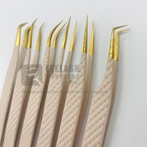 แหนบขนตาแบบด้ามจับเพชรทำจากสเตนเลสอย่างยั่งยืนแหนบขนตาปลอมสีทองนู้ดโลโก้ส่วนตัว - Product Image 1