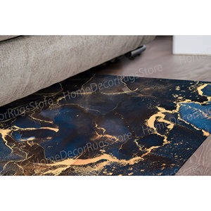Alfombra Estampada en Mármol Azul Marino y Dorado: Diseño Abstracto de Lujo, Alfombra Delgada No Tejida - Product Image 3