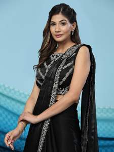 El último Sari listo para usar con bordado de seda satinada de diseñador por Fab Zone Indian & Pakistani Clothing - Product Image 5