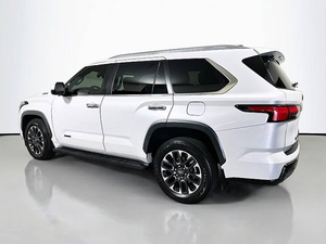 2025 Toyotq Sequola Limited SUV 4 portes 4WD 3.4L 6cyl Turbo essence/électrique hybride 10A - Product Image 3