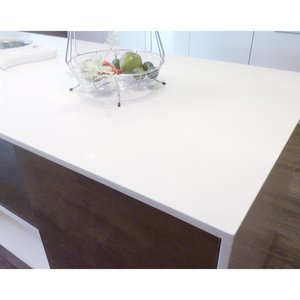 Grande dalle en pierre frittée Unionstone, blanche pure, imperméable, pour mur, design moderne - Product Image 6