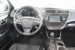Toyota Avalon XLE 2017 - Product Image 5