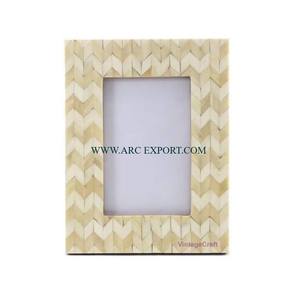 <b>Butterfly</b> Designing Aluminum Pewter Casted Gold Plated Modern Handmade Photo Frame Best Selling Custom Shape Modern Photo Frame - Product Image 4