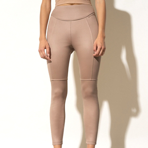 Pantalon grande taille pour femmes Pantalon d'entraînement taille haute doux et confortable pour dames Leggings de levage des fesses Leggings serrés au beurre avec OEM - Product Image 5