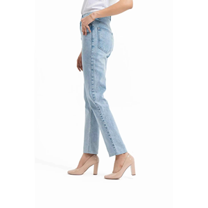 Jeans évasés pour femmes de qualité supérieure en gros Nouveautés Mode streetwear Jeans personnalisés de haute qualité Pantalon pour femmes - Product Image 5