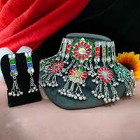 Ensemble ras du cou pour femmes, perles élégantes, pierres précieuses ornées autour du cou, collier afghan.