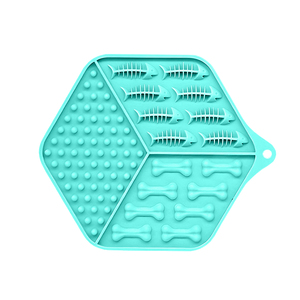 Piatto in silicone testurizzato per alimenti umidi, resistente e facile da pulire - Product Image 3