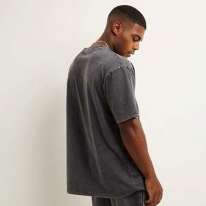 T-shirt surdimensionné hip hop vintage en coton lavé à l'acide: personnalisation en gros de haute qualité, coupe en boîte - Product Image 3