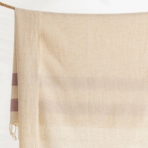 Pareo Toalla de Playa Turca con Banda Roja, 33x66 pulgadas - Product Image 3
