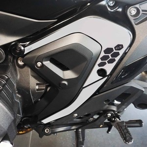 Adesivi Protettivi Laterali 3D su Misura per BMW R1300GS, Decorazioni per Serbatoio Moto - Product Image 1