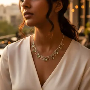 Collier en argent 925 pour femmes, à la mode, avec pierres précieuses vertes, bijoux cadeau - Product Image 3