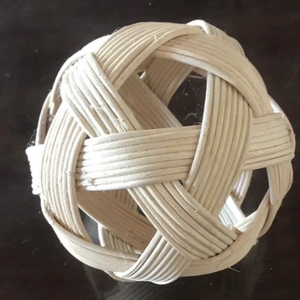 Décoration de boule en osier rustique \ Ornement en rotin naturel écologique pour centre de table - Product Image 4