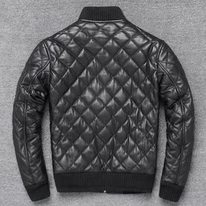 Veste en cuir à la mode pour hommes, veste en cuir personnalisée OEM, vestes en cuir véritable de style fermeture éclair pour hommes neufs - Product Image 2