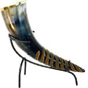 Cuerno para beber vikingo indio auténtico con soporte de Metal taza de hidromiel de vino Natural artesanía Animal pulido con ágata de bucle - Product Image 1