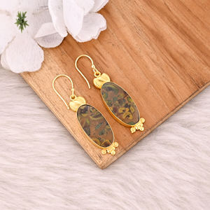 Boucles d'oreilles pendantes ethniques en laiton avec pierre de jaspe fruitée, bijoux plaqués or faits à la main, boucles d'oreilles pendantes en laiton de haute qualité, commande en gros - Product Image 3