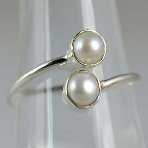 Bague artisanale en argent sterling 925 avec perle d'eau douce, style bohème, pierre de naissance de juin, cadeau idéal pour son anniversaire ou son anniversaire de mariage - Product Image 4