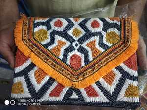 Bolsos de mano bohemios Banjara recién llegados para mujer, bolsos de trabajo con espejo bordado con patrón de caramelo para uso nocturno - Product Image 3