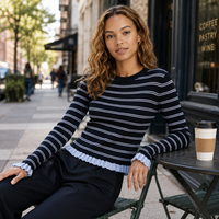 Pull en tricot rayé pour femme, col rond, manches longues, ourlet à volants, noir et blanc, tricot décontracté, fabrication OEM sur mesure, vente en gros