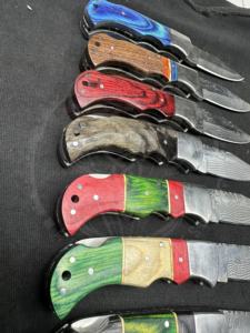 Nouveau style de couteau pliant de camping en plein air en acier inoxydable damas OEM ODM Support chasse Camping couteaux de poche - Product Image 4