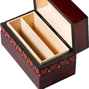 Boîte en bois à quatre cartes Joker faite à la main avec intérieur rouge, peut contenir deux jeux de cartes - Product Image 1