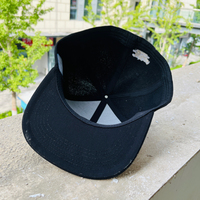 Gorra Snapback plana con logotipo bordado en 3D personalizado, gorra Snapback de baloncesto ajustada de algodón negro con espalda cerrada de 6 paneles para pesca