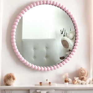 Miroir mural moderne pour chambre de bébé Grand miroir décoratif perlé Couleur personnalisée MDF Bois Fer Pas d'électricité requise Pendaison de crémaillère - Product Image 1