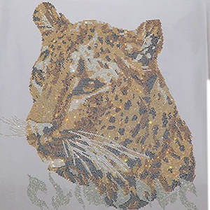 Gran oferta, camisetas de algodón 100% de calidad superior para hombre, diamantes de imitación decorados, MOQ bajo, suministro directo de fábrica - Product Image 5