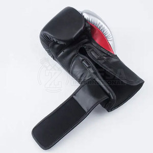 ถุงมือชกมวยหนังแท้ ดีไซน์ล่าสุด คุณภาพดีเยี่ยม ดีไซน์โดดเด่นไม่เหมือนใคร - Product Image 4