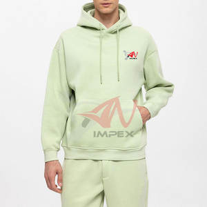 Survêtement pour homme durable avec une coupe confortable pour le jogging, la salle de sport, l'entraînement et les exercices en plein air - Product Image 2