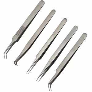 Pince à cils durable de qualité supérieure de couleur unie avec logo personnalisé Pointe pointue en acier inoxydable assortie Taille personnalisée pour utilisation en salon - Product Image 1