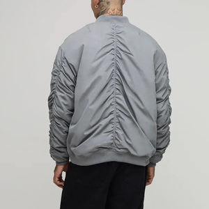 Top Tendance article Varsity Jacket pour hommes 100% veste d'hiver en nylon pour homme avec logo brodé personnalisé veste universitaire homme - Product Image 3