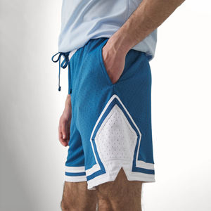 Pantalones cortos transpirables informales de alta calidad al por mayor, pantalones cortos de verano de secado rápido de malla deportiva para baloncesto con estampado personalizado para hombre - Product Image 6