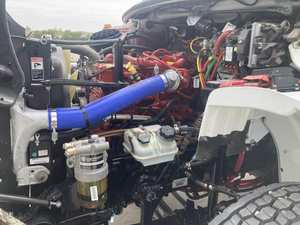 Camion à benne basculante à plateau plat de 20 pieds M2 106 2024 avec 350 CV, performances robustes pour le transport commercial et la construction - Product Image 5