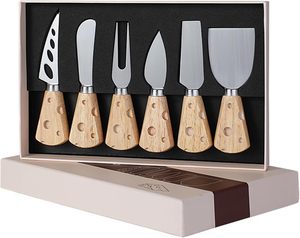 Cheese cutter set with wooden handles - Product Image 1