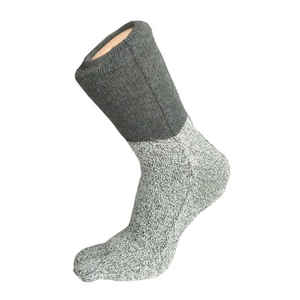 Venta al por mayor de Calcetines antideslizantes de barco para unisex Calcetines antideslizantes de fútbol deporte fútbol deportes calcetines de agarre para los hombres - Product Image 4