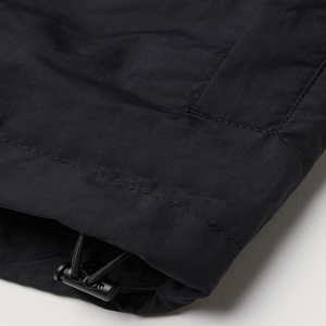 Chaqueta y Pantalones Cortavientos de Poliéster y Nailon con Cremallera y Logotipo Personalizado para Hombre, Nuevos Diseños con Cuello Alto y Logotipo en la Parte Delantera - Product Image 5