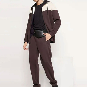 Survêtement en molleton de qualité supérieure pour homme Marron foncé Ensemble de jogging à capuche en coton mélangé surdimensionné pour streetwear survêtements pour homme à bas prix - Product Image 1