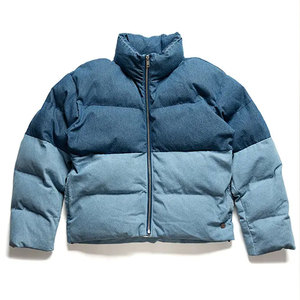 Doudounes matelassées personnalisées pour femmes, respirantes et durables, avec doublure en laine, nylon et spandex, manteaux imprimés de style col rond - Product Image 1